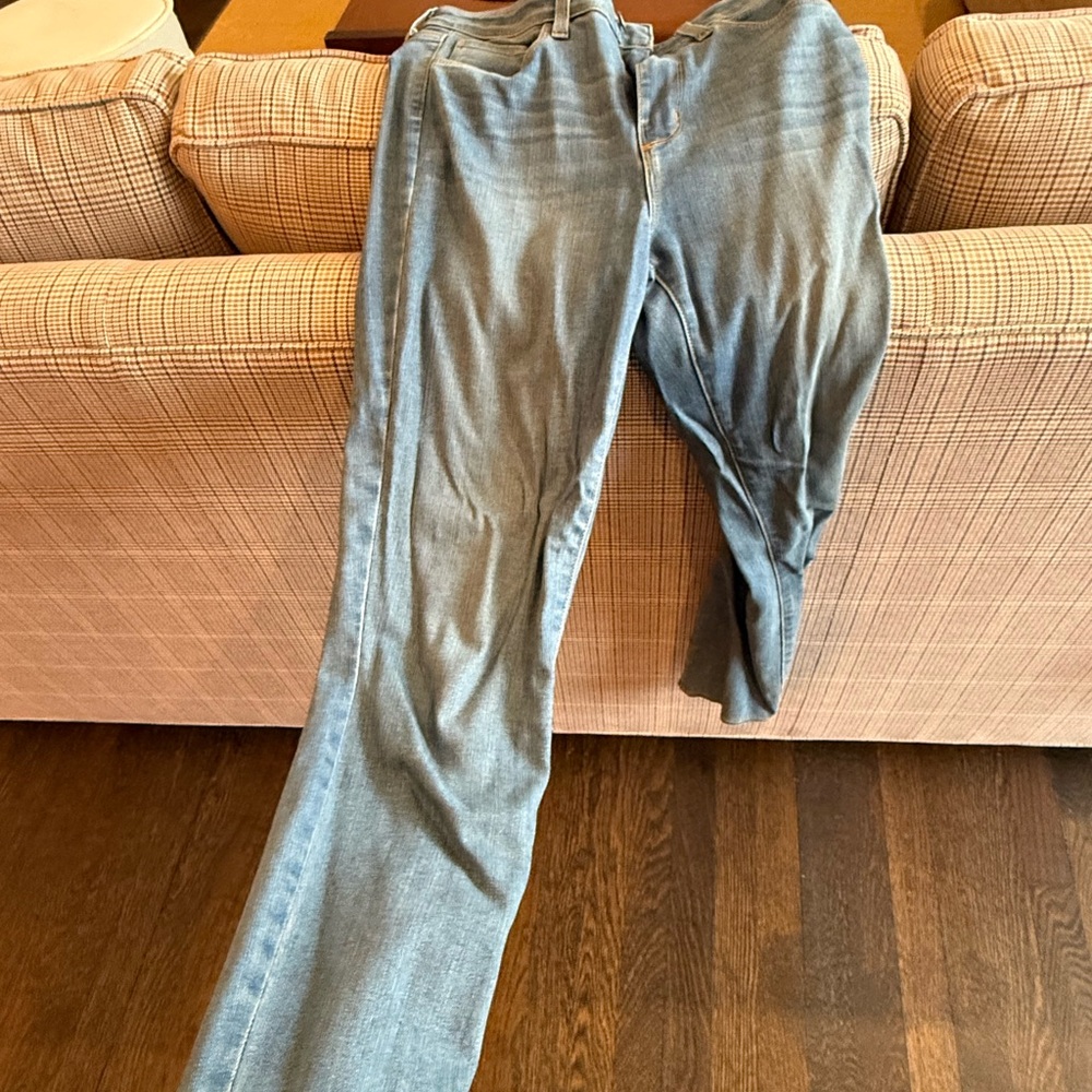 Women's Blue Jeans